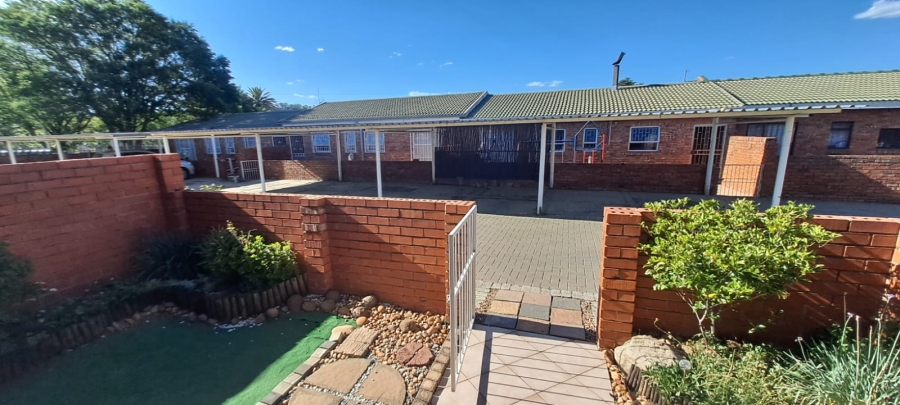 To Let 2 Bedroom Property for Rent in Bethlehem Free State